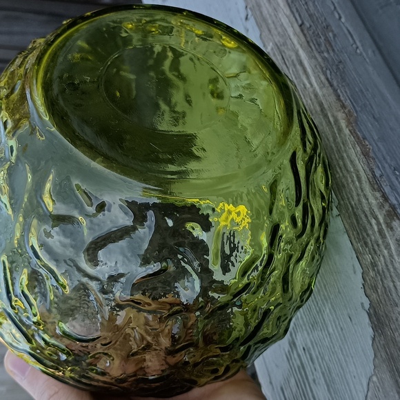 E.O. Brody Crinkle Cut Green glass vase. - Picture 2 of 3